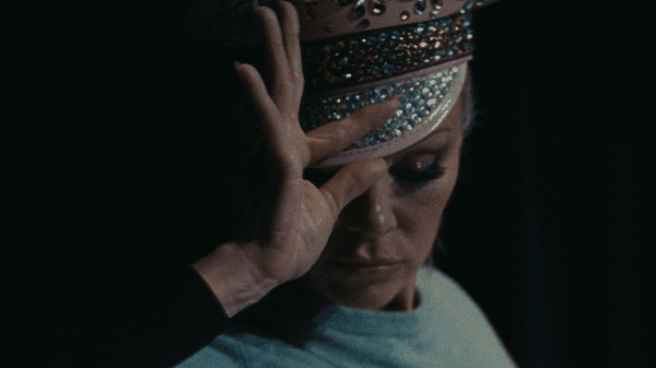 The Last Showgirl, recensione: Las Vegas muore, Pamela Anderson rinasce