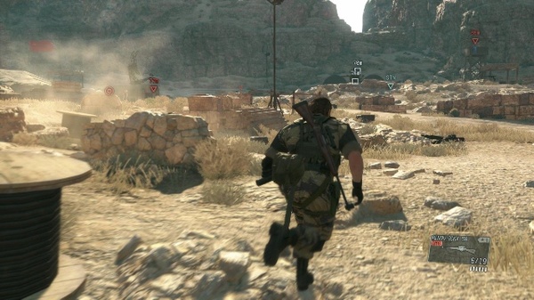 MGS V: The Phantom Pain parte in testa in Giappone