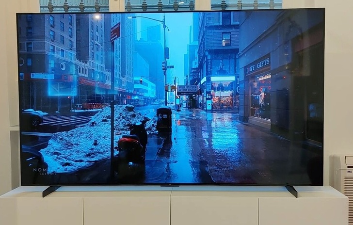 TCL 98C805  98 pollici di spettacolo 4K sotto i 4000 euro