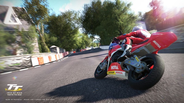 TT Isle of Man e disponibile da oggi in Italia!