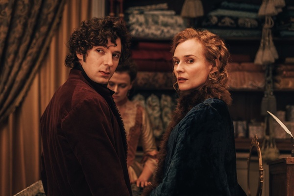 The Seduction: su HBO Max sesso e giochi di potere nella Francia del Settecento 