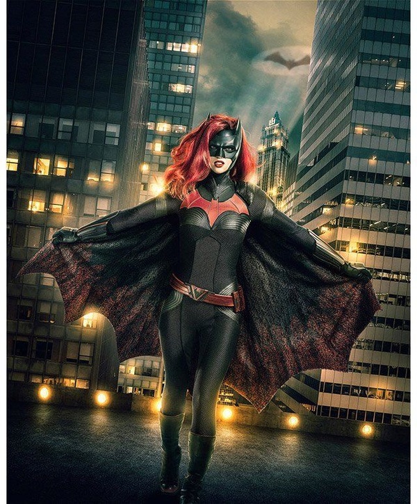 Prima foto ufficiale per Ruby Rose nei panni di Batwoman!