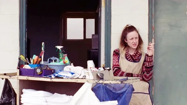 Il caso Andrea Riseborough ci insegna come si ottiene, davvero, una nomination agli Oscar