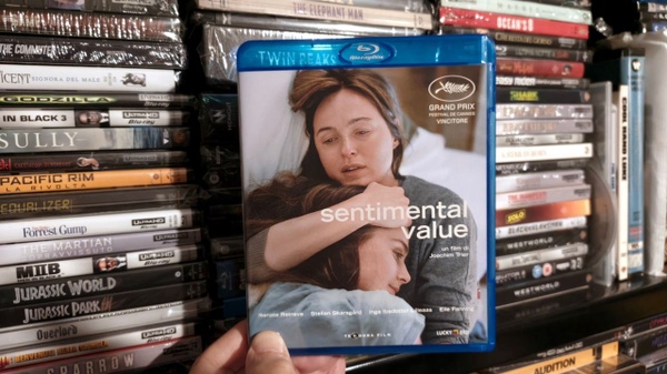 Sentimental Value 2K - Il cinema contro le ferite del passato