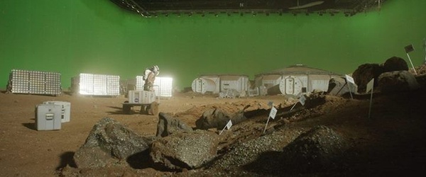 Gli effetti speciali di The Martian in questa gallery progressiva e video di backstage