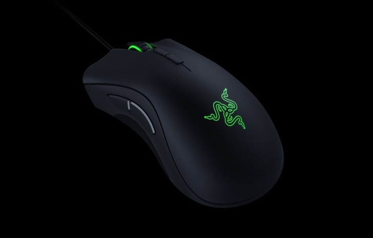 Razer annuncia il mouse Deathadder Elite e il tappetino Gigantus