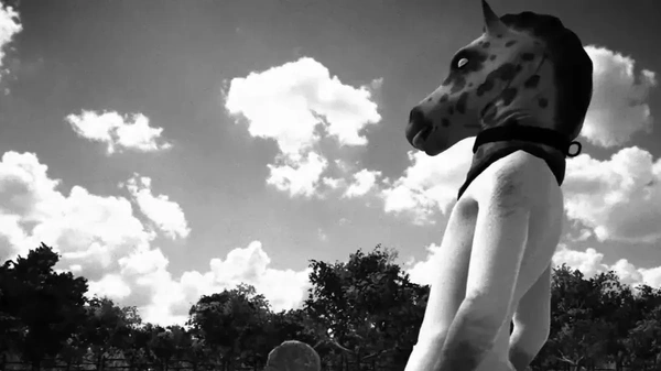 La morsa delle definizioni: Horses e i monopoli 