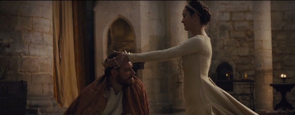 Clip e featurette per il Macbeth di Fassbender