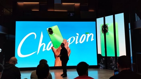 Realme C67 - Presentato oggi lo smartphone con camera da 108 MP