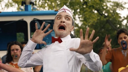 Ice Cream Man: Full Italian Trailer for Eli Roth's Horror Film