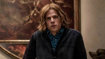 Jesse Eisenberg chiede ai fan chi vincera tra Superman, Batman e Lex Luthor