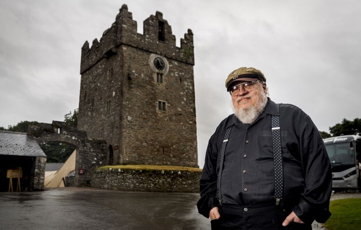 George RR Martin LHBO sospende laccordo