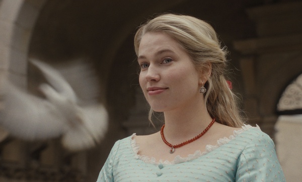 The Ugly Stepsister conferma che il miglior body horror oggi lo fanno le registe