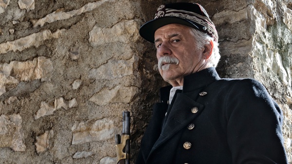 L’abbaglio dice addio alla stranezza, optando per il convenzionale: la recensione del film