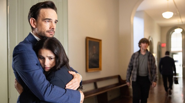 Sheriff Country: una serie poliziesca che gioca col fuoco 