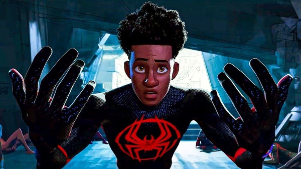 Spider-Man Across the Spider-Verse: il poster ufficiale del film