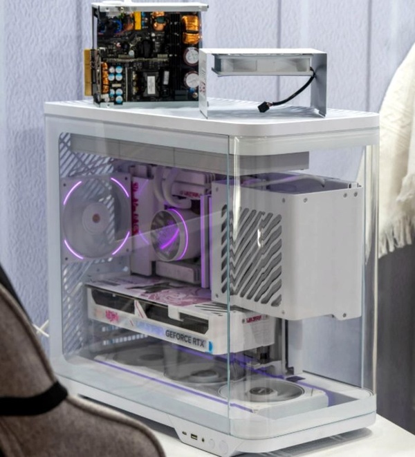 COMPUTEX 2026 – 30 anni COLORFUL tra concept PC ed RTX speciali