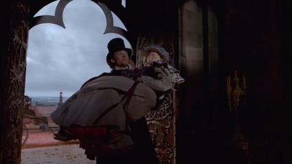 Clip: Edith entra per la prima volta a Crimson Peak