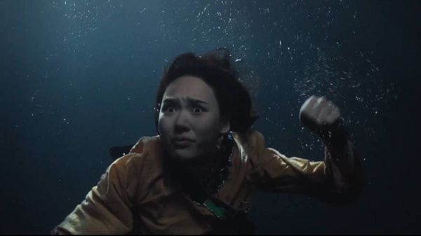 Omukade - Trailer del monster movie del Sud-est asiatico