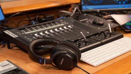 MDR-MV1 - Le cuffie di Sony per music creator