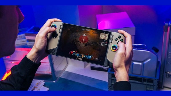 MSI Claw 8 AI+ e Claw 7 AI+ ridefiniscono il gaming portatile