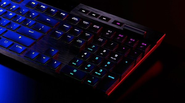 Corsair K100 Air Wireless - Meccanica ultra sottile