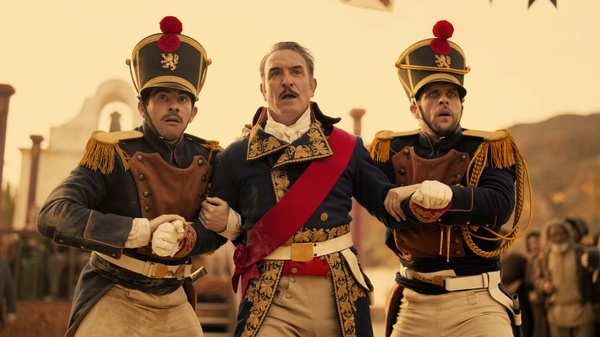 Zorro: la serie di Paramount+ con Ficarra e Dujardin diverte e omaggia il passato