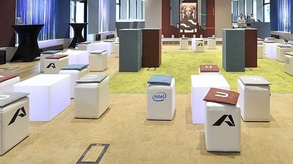 Microsoft e Alcantara presentano 'Surface, a New Touch of Style'