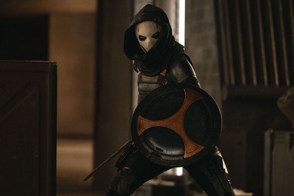 Florence Pugh racconta lo stunt mozzafiato che apre Thunderbolts*: “fingere di non avere paura è difficile”