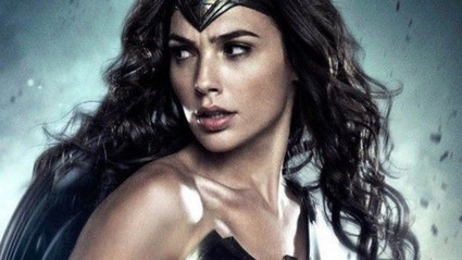 Nuove immagini dal set di Wonder Woman! E' una spada quella?