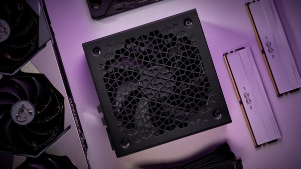 Cooler Master e le nuove PSU Elite Gold da 1000 e 1200 Watt