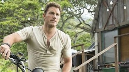 Gli esercizi da stunt di Chris Pratt sul set di Jurassic World
