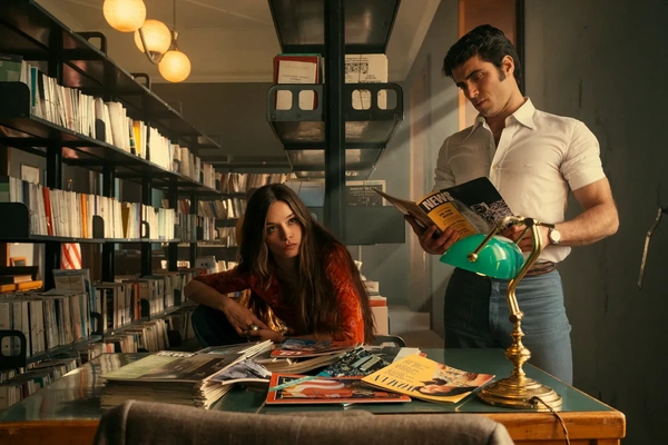 Mrs Playmen: la rivoluzione sessuale in una serie poco rivoluzionaria 