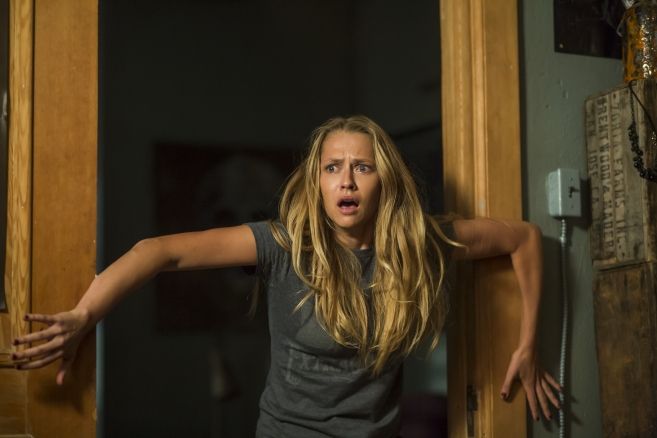 Lights Out - Terrore nel Buio