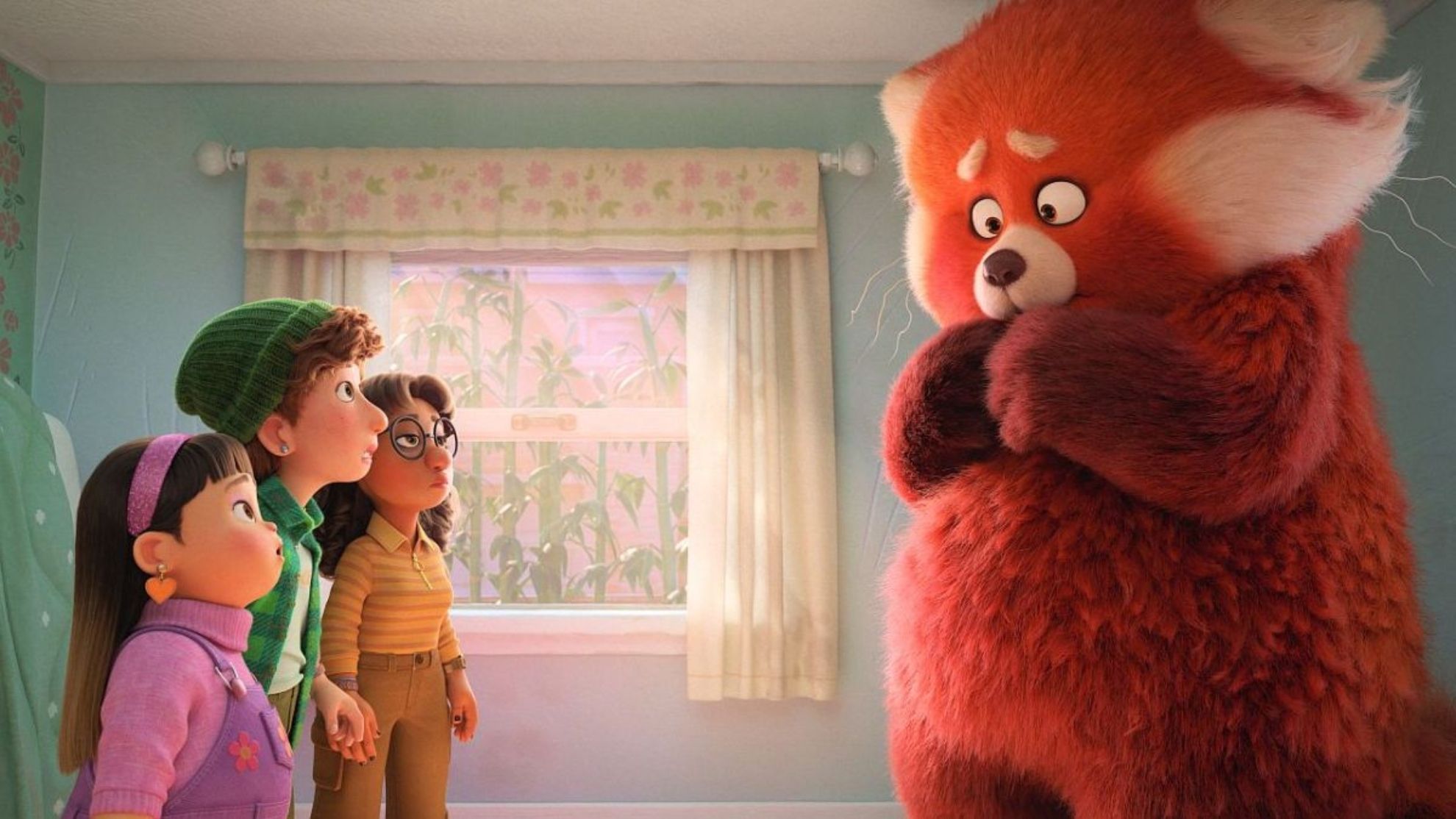 Red, la recensione: Pixar fa centro raccontando l’adolescenza ormonale dei millennials