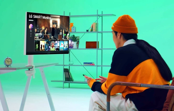 LG Smart 32SQ780S  4K ergonomico anche per il gaming