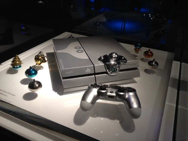 TGS 2014 Sony mostra le cover di PS4