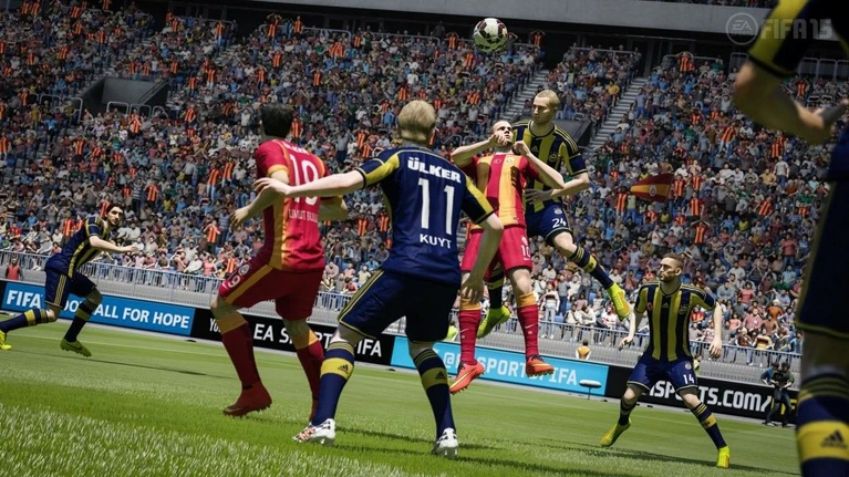 FIFA 15 patcha su PS4