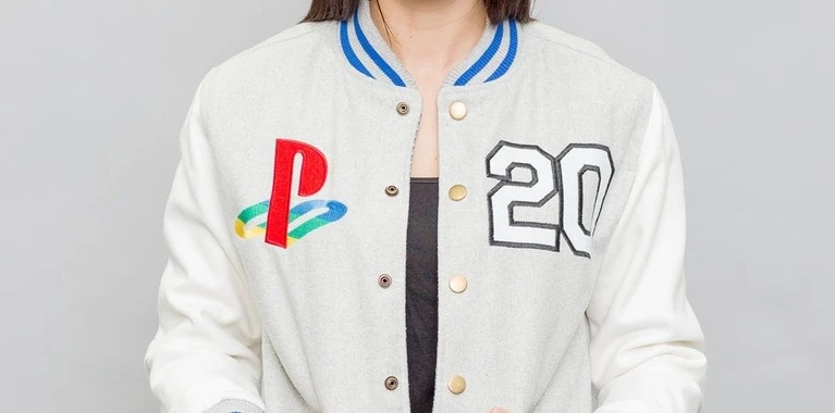 Abbigliamento ufficiale per il ventannale di PlayStation