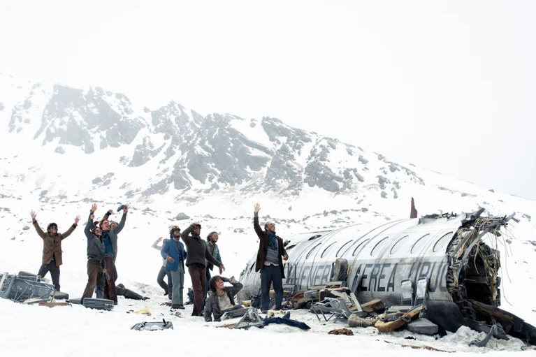 La società della neve: recensione del film di Netflix sulla tragedia delle Ande