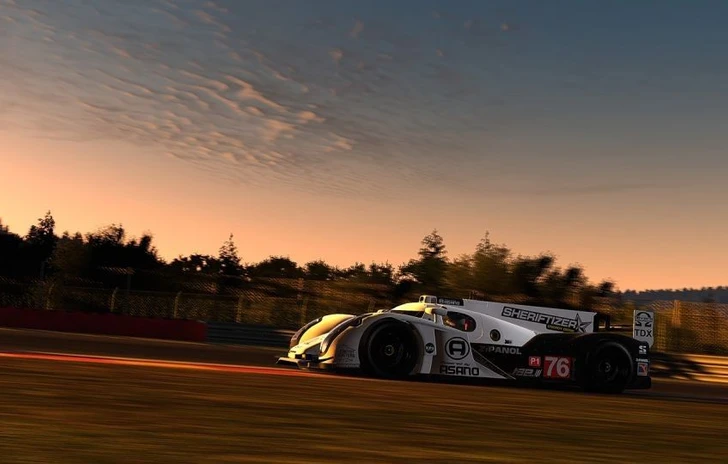 Project CARS slitta di due settimane