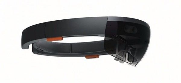 Hololens cè chi lha provato e riprovato