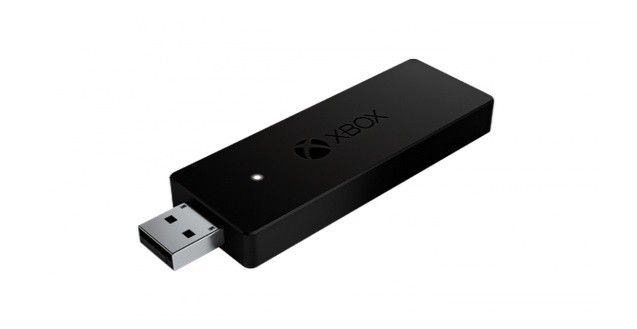 Ladattatore per controller Xbox One compatibile solo con Windows 10