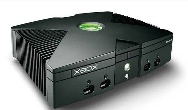 Phil Spencer non esclude la retrocompatibilità verso la prima Xbox