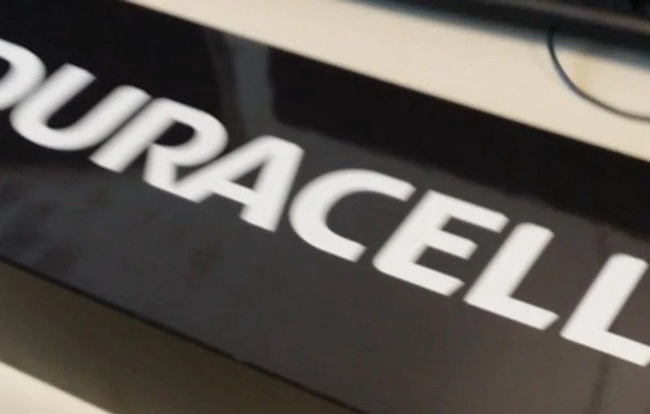 La spada di Kylo Ren in redazione