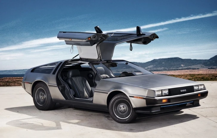Grande Giove Altre 300 DeLorean DMC12 sul mercato