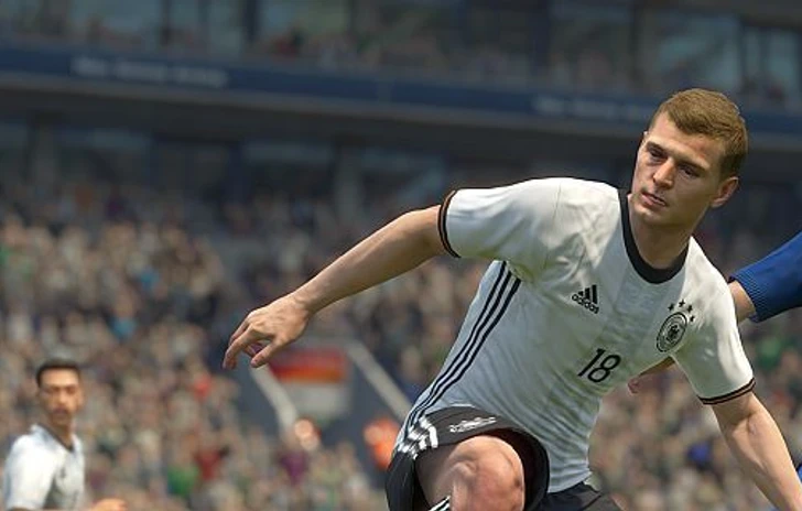 PES 2017 si svela prima della finale di Champions League