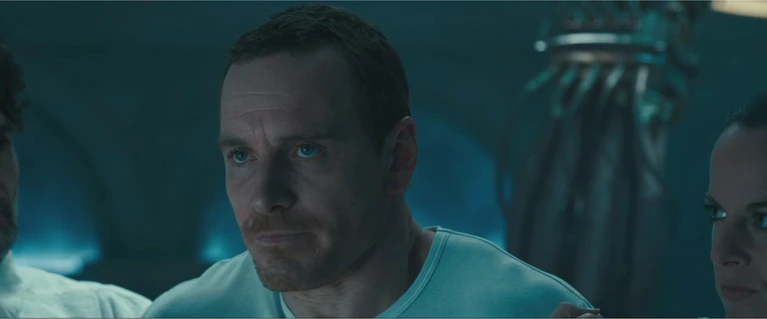 Michael Fassbender entra nellAnimus in una nuova clip di Assassins Creed