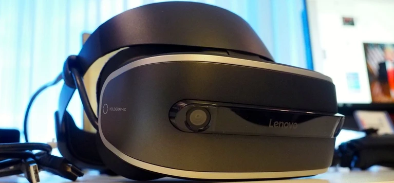 Anche Lenovo si tuffa nel mondo della realtà virtuale