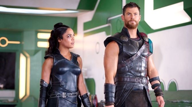 Prime immagini per Thor Ragnarok